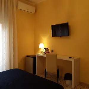2* Bed & Breakfast La Riviera